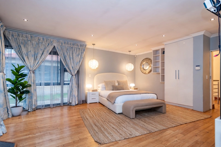 4 Bedroom Property for Sale in Roodekrans Gauteng