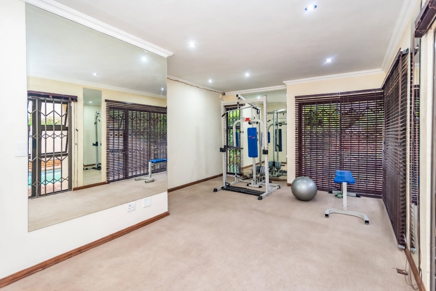 4 Bedroom Property for Sale in Roodekrans Gauteng