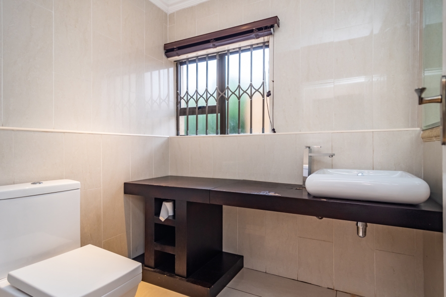 4 Bedroom Property for Sale in Roodekrans Gauteng
