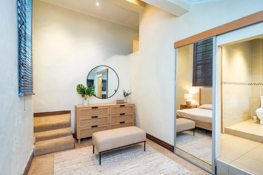 4 Bedroom Property for Sale in Roodekrans Gauteng