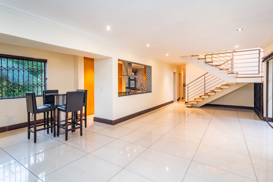 4 Bedroom Property for Sale in Roodekrans Gauteng