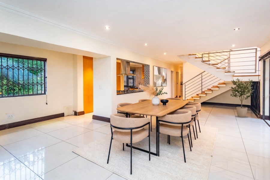 4 Bedroom Property for Sale in Roodekrans Gauteng