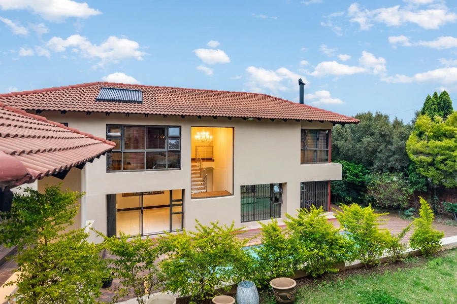 4 Bedroom Property for Sale in Roodekrans Gauteng