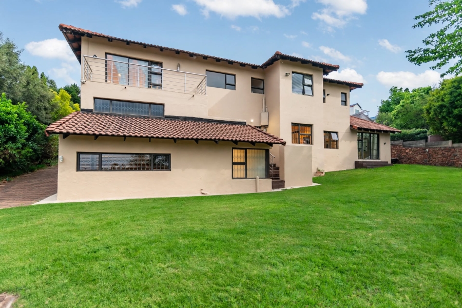 4 Bedroom Property for Sale in Roodekrans Gauteng