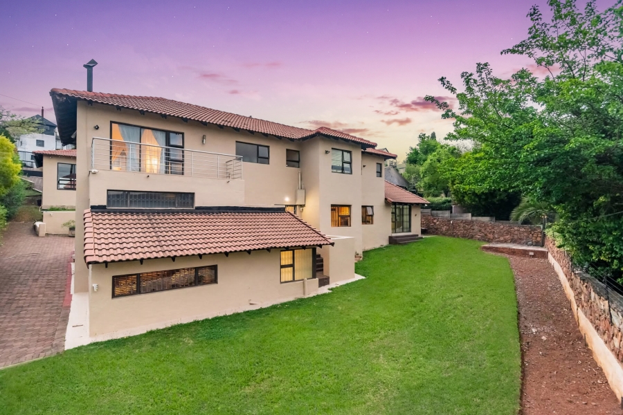 4 Bedroom Property for Sale in Roodekrans Gauteng