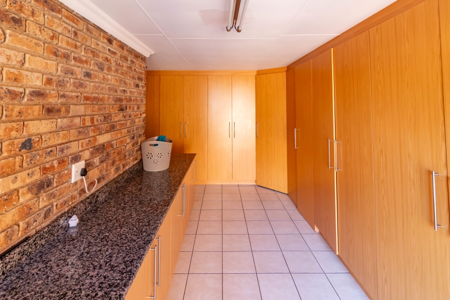 3 Bedroom Property for Sale in Terenure Gauteng