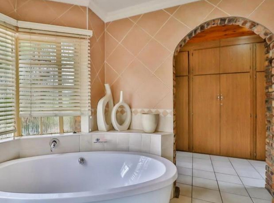 3 Bedroom Property for Sale in Terenure Gauteng