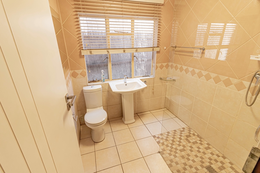 3 Bedroom Property for Sale in Terenure Gauteng