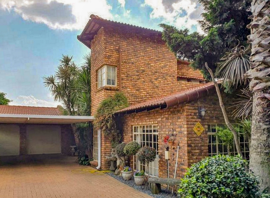 3 Bedroom Property for Sale in Terenure Gauteng
