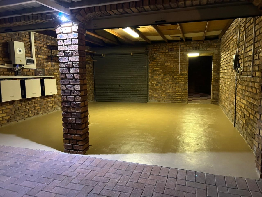 3 Bedroom Property for Sale in Terenure Gauteng