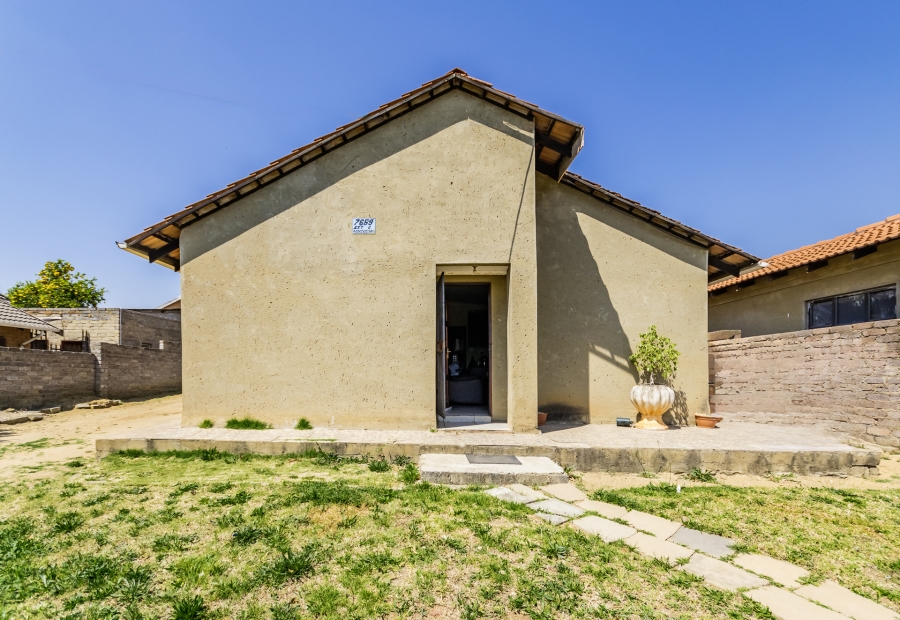 3 Bedroom Property for Sale in Cosmo City Gauteng