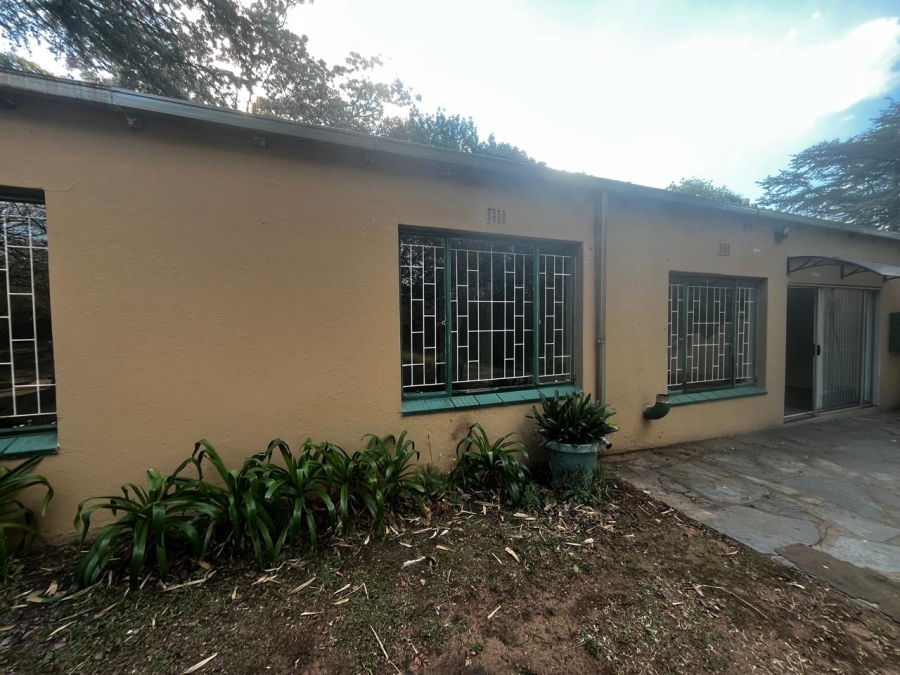 To Let 3 Bedroom Property for Rent in Morningside Gauteng