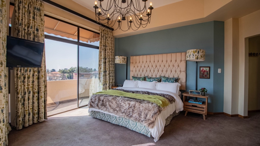 To Let 6 Bedroom Property for Rent in Bedfordview Gauteng