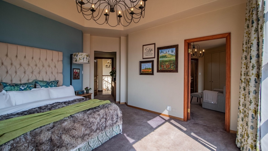 To Let 6 Bedroom Property for Rent in Bedfordview Gauteng