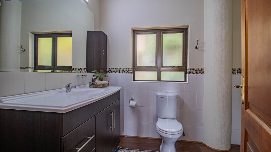 To Let 6 Bedroom Property for Rent in Bedfordview Gauteng
