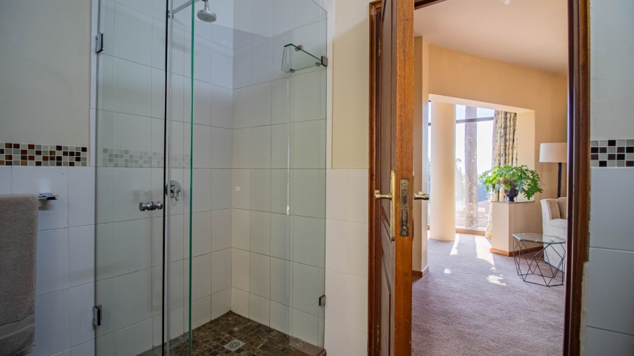 To Let 6 Bedroom Property for Rent in Bedfordview Gauteng