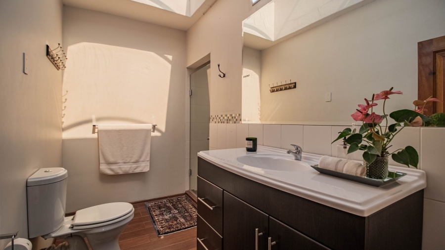 To Let 6 Bedroom Property for Rent in Bedfordview Gauteng