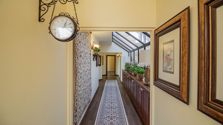 To Let 6 Bedroom Property for Rent in Bedfordview Gauteng
