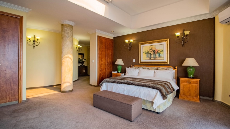 To Let 6 Bedroom Property for Rent in Bedfordview Gauteng