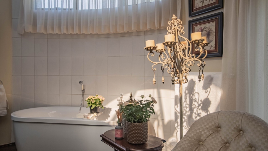 To Let 6 Bedroom Property for Rent in Bedfordview Gauteng