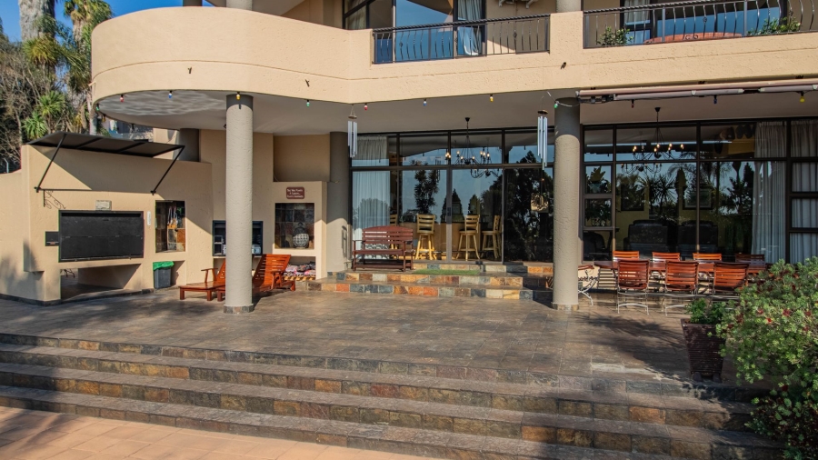 To Let 6 Bedroom Property for Rent in Bedfordview Gauteng
