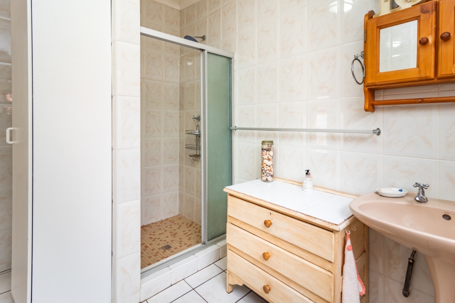 3 Bedroom Property for Sale in Kenmare Gauteng