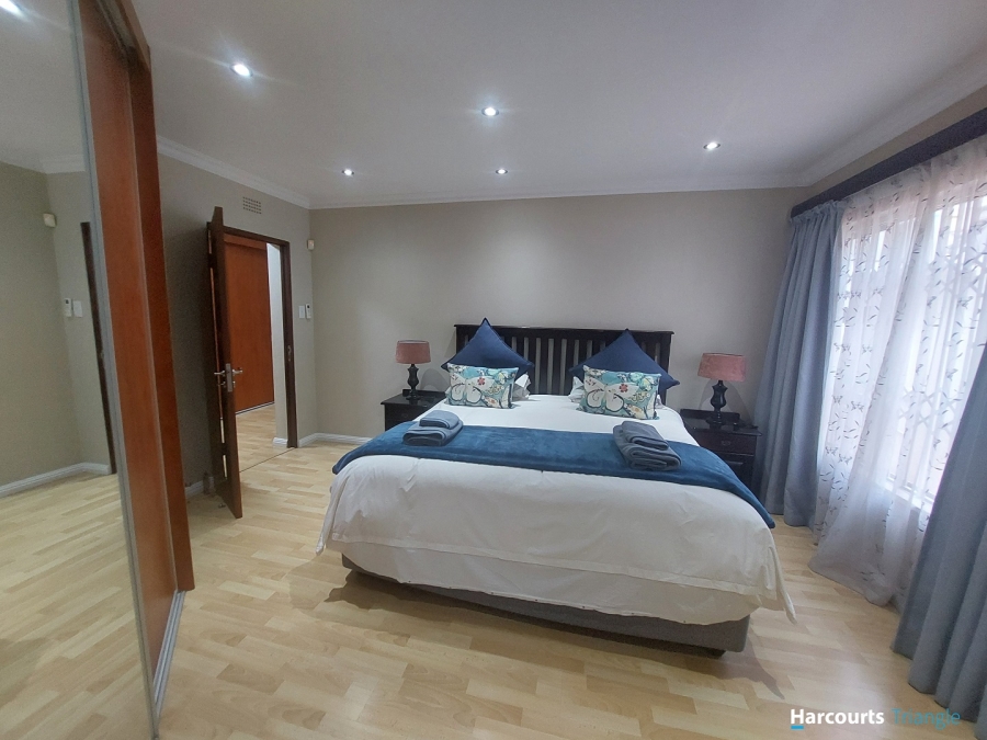 6 Bedroom Property for Sale in Three Rivers Gauteng