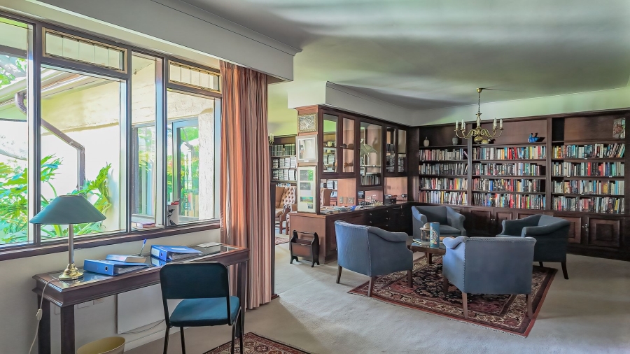 2 Bedroom Property for Sale in Magaliessig Gauteng