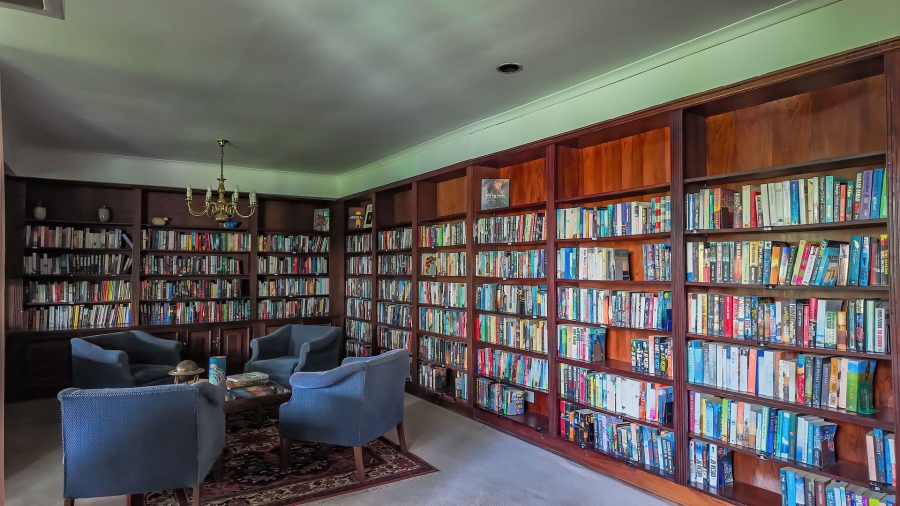 2 Bedroom Property for Sale in Magaliessig Gauteng