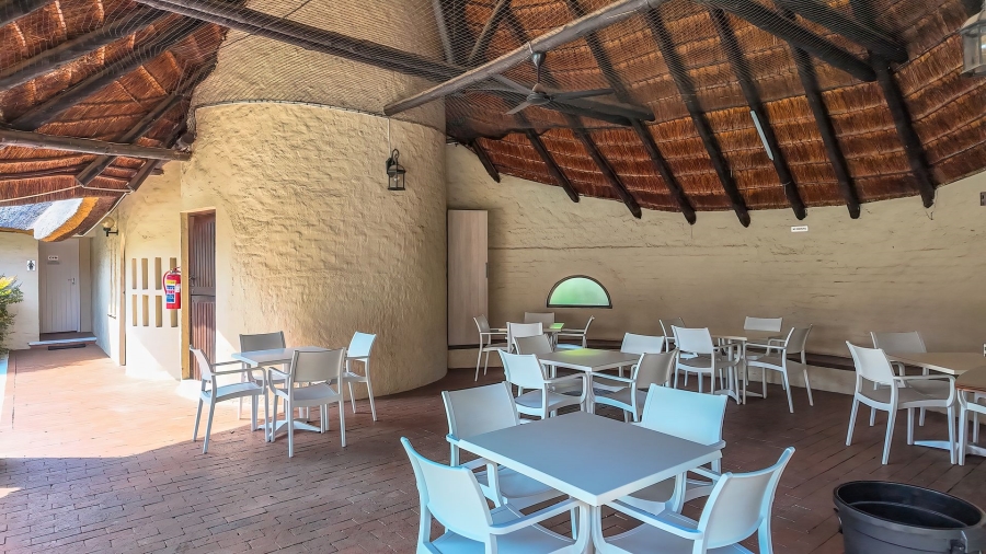 2 Bedroom Property for Sale in Magaliessig Gauteng