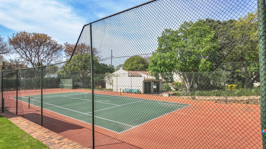 2 Bedroom Property for Sale in Magaliessig Gauteng
