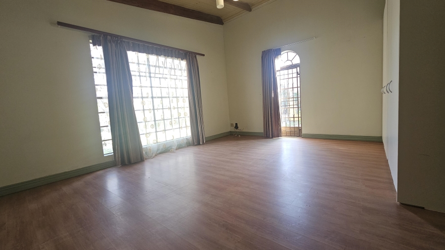 To Let 3 Bedroom Property for Rent in Crowthorne AH Gauteng