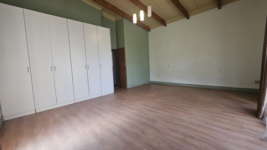To Let 3 Bedroom Property for Rent in Crowthorne AH Gauteng