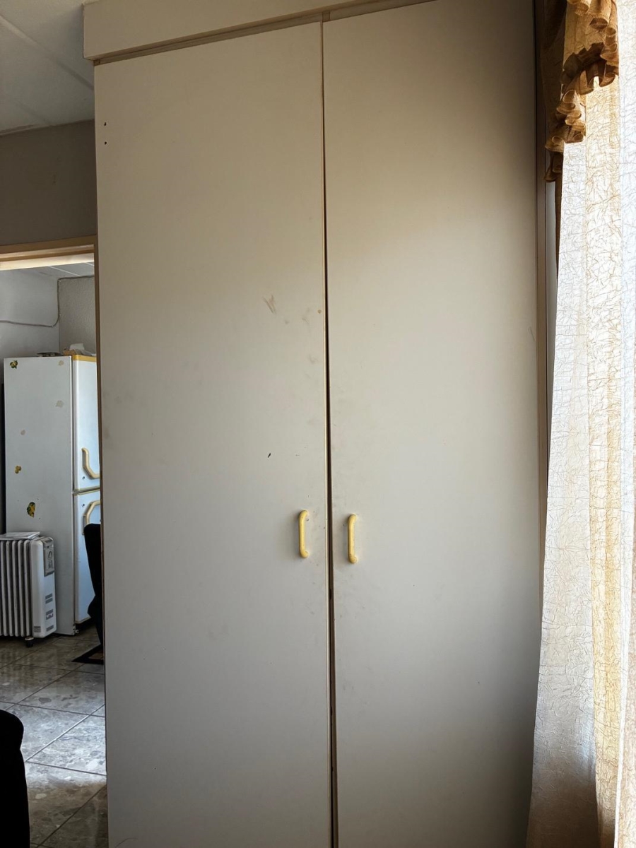 2 Bedroom Property for Sale in Glen Marais Gauteng
