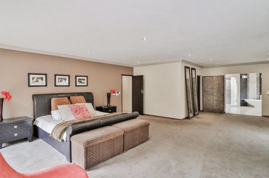5 Bedroom Property for Sale in Meyersdal Gauteng