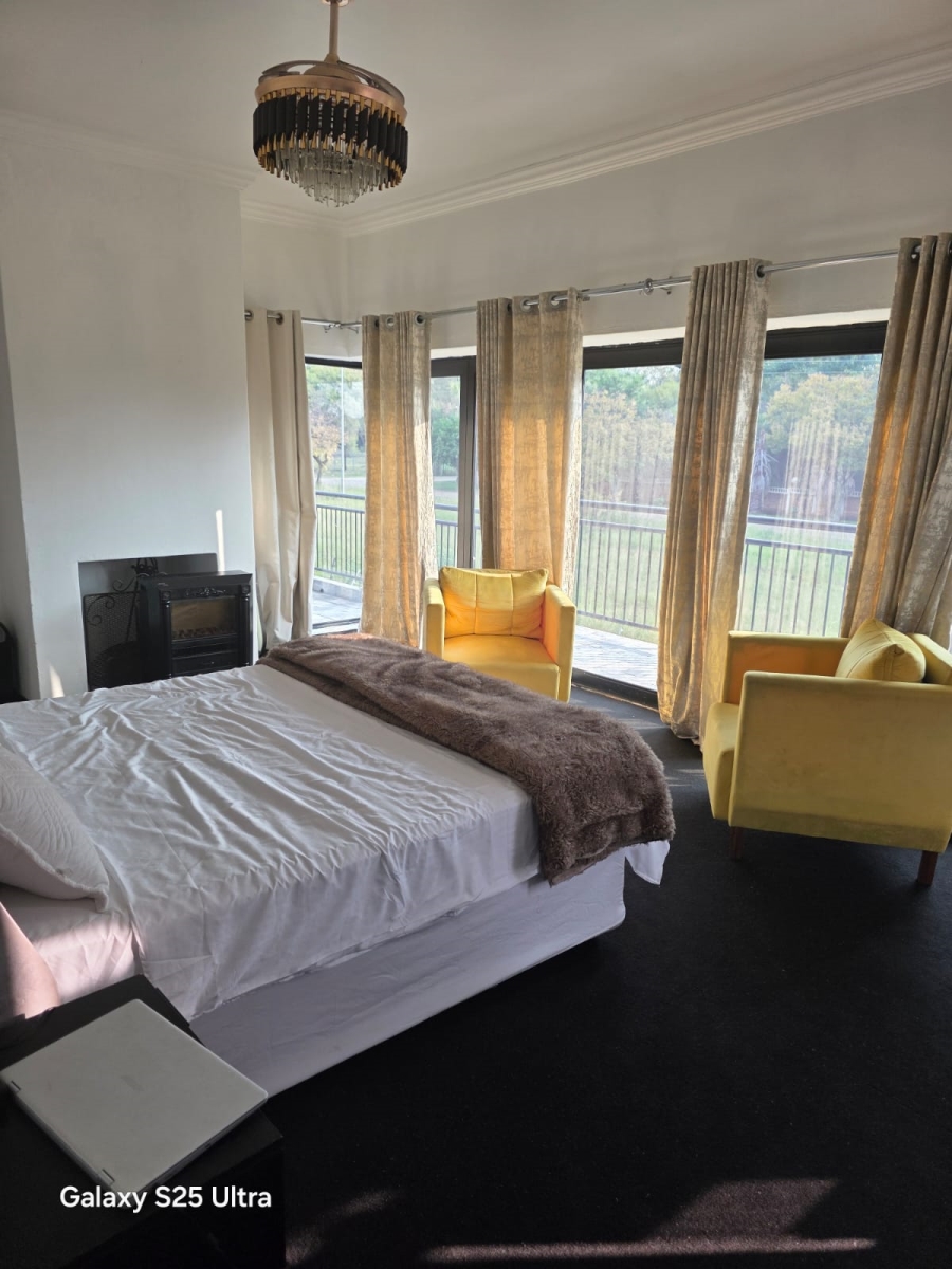 5 Bedroom Property for Sale in Theresa Park Gauteng