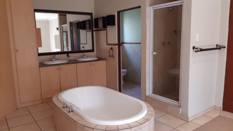 To Let 3 Bedroom Property for Rent in Faerie Glen Gauteng