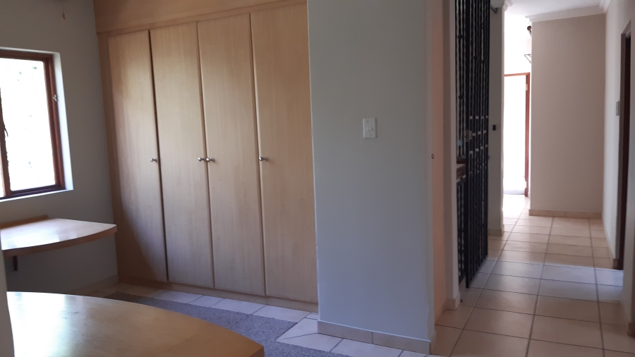 To Let 3 Bedroom Property for Rent in Faerie Glen Gauteng