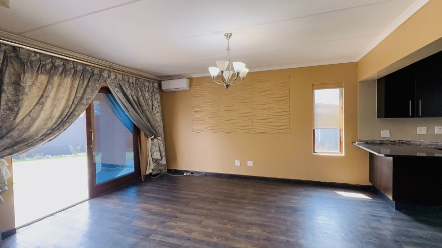 3 Bedroom Property for Sale in Helderwyk Gauteng