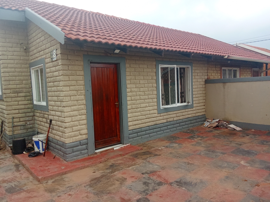 2 Bedroom Property for Sale in Evaton West Gauteng