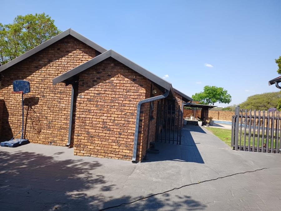 3 Bedroom Property for Sale in Elandspark Gauteng