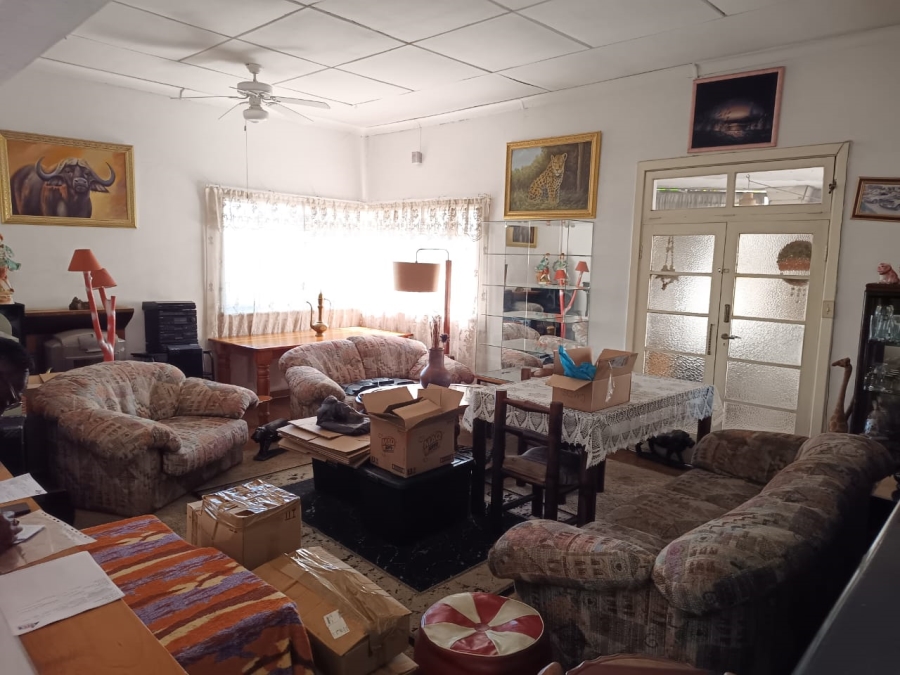 5 Bedroom Property for Sale in Turf Club Gauteng
