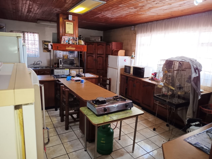 5 Bedroom Property for Sale in Turf Club Gauteng
