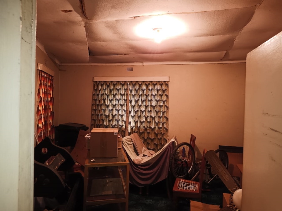 5 Bedroom Property for Sale in Turf Club Gauteng