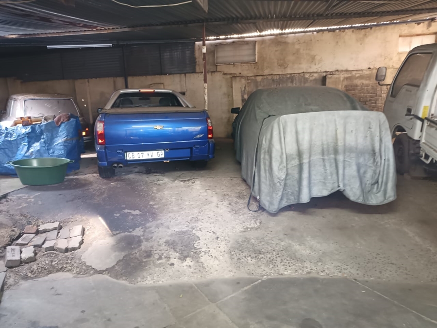 5 Bedroom Property for Sale in Turf Club Gauteng