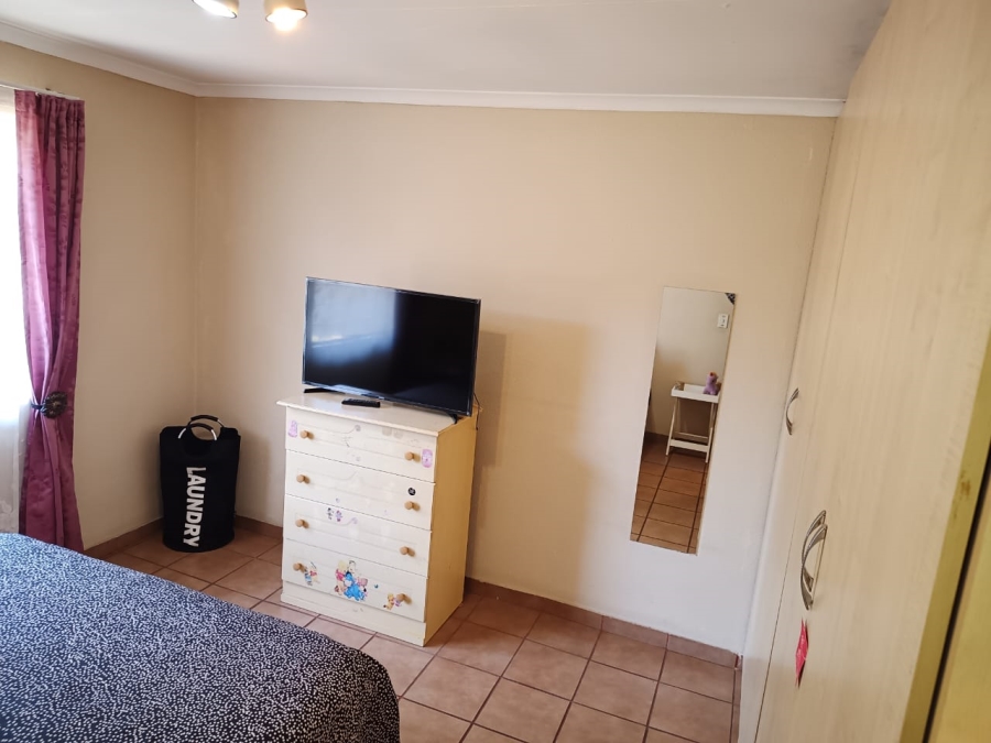 2 Bedroom Property for Sale in Ridgeway Gauteng