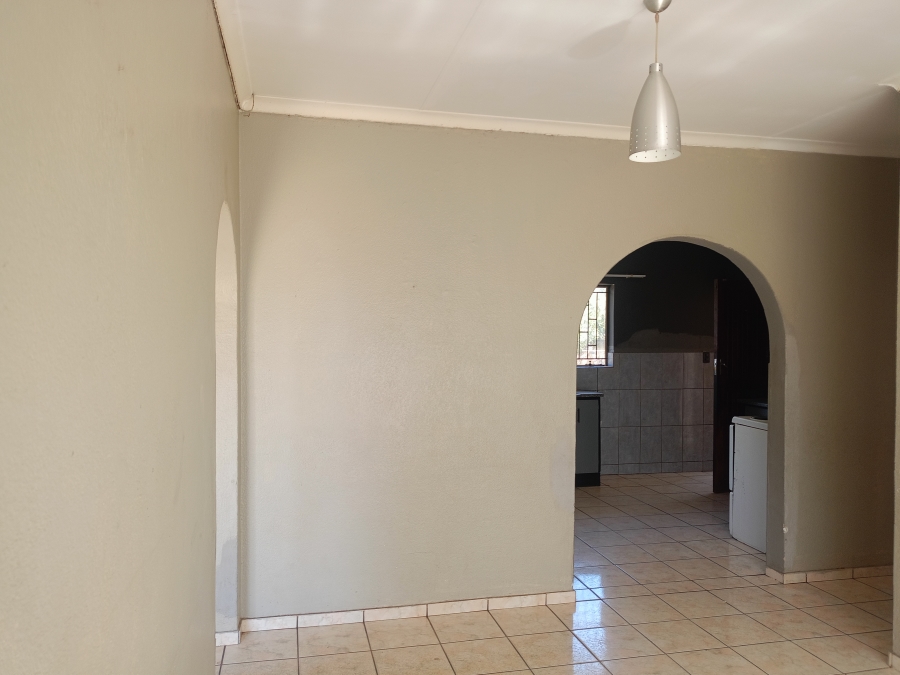 3 Bedroom Property for Sale in Falcon Ridge Gauteng