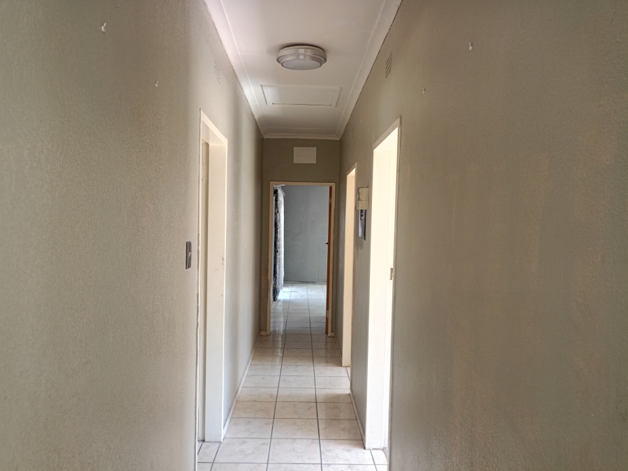 3 Bedroom Property for Sale in Falcon Ridge Gauteng