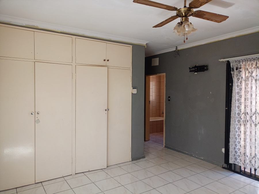 3 Bedroom Property for Sale in Falcon Ridge Gauteng