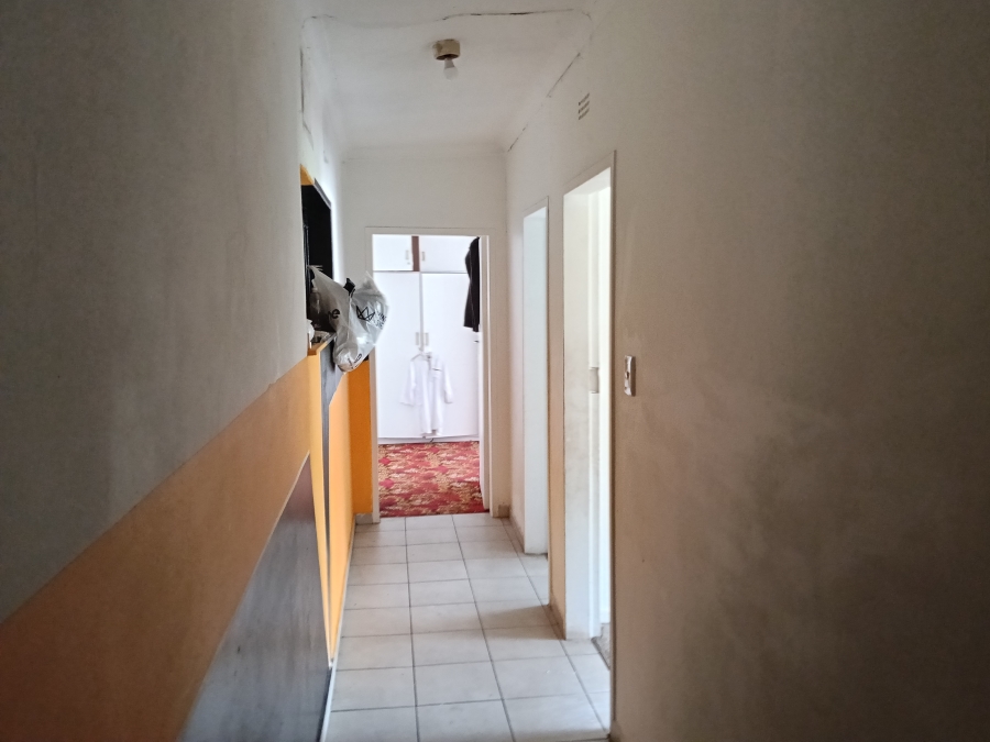 6 Bedroom Property for Sale in Actonville Gauteng